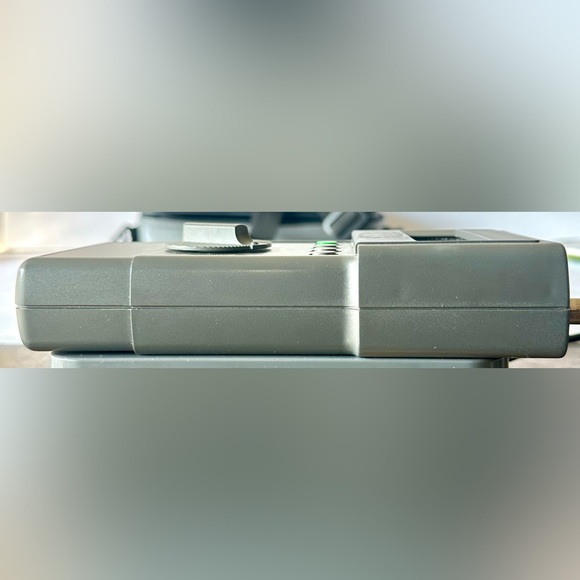 Fluke 650 LAN Cable Meter 650R Remote w/ Case Manual - Picture 3 of 13